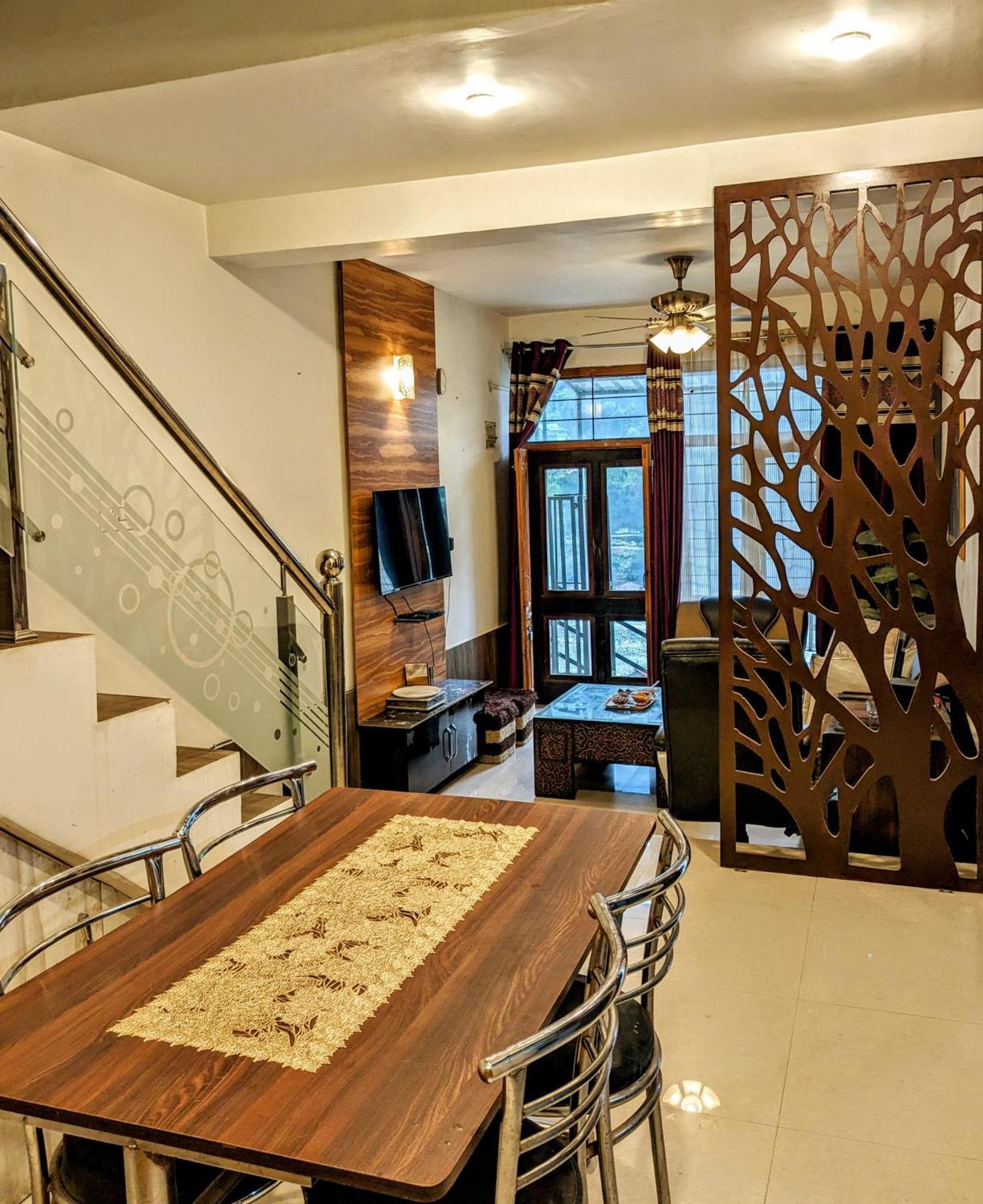 Kavi'S Vacation Homes - Sainj Ngoại thất bức ảnh