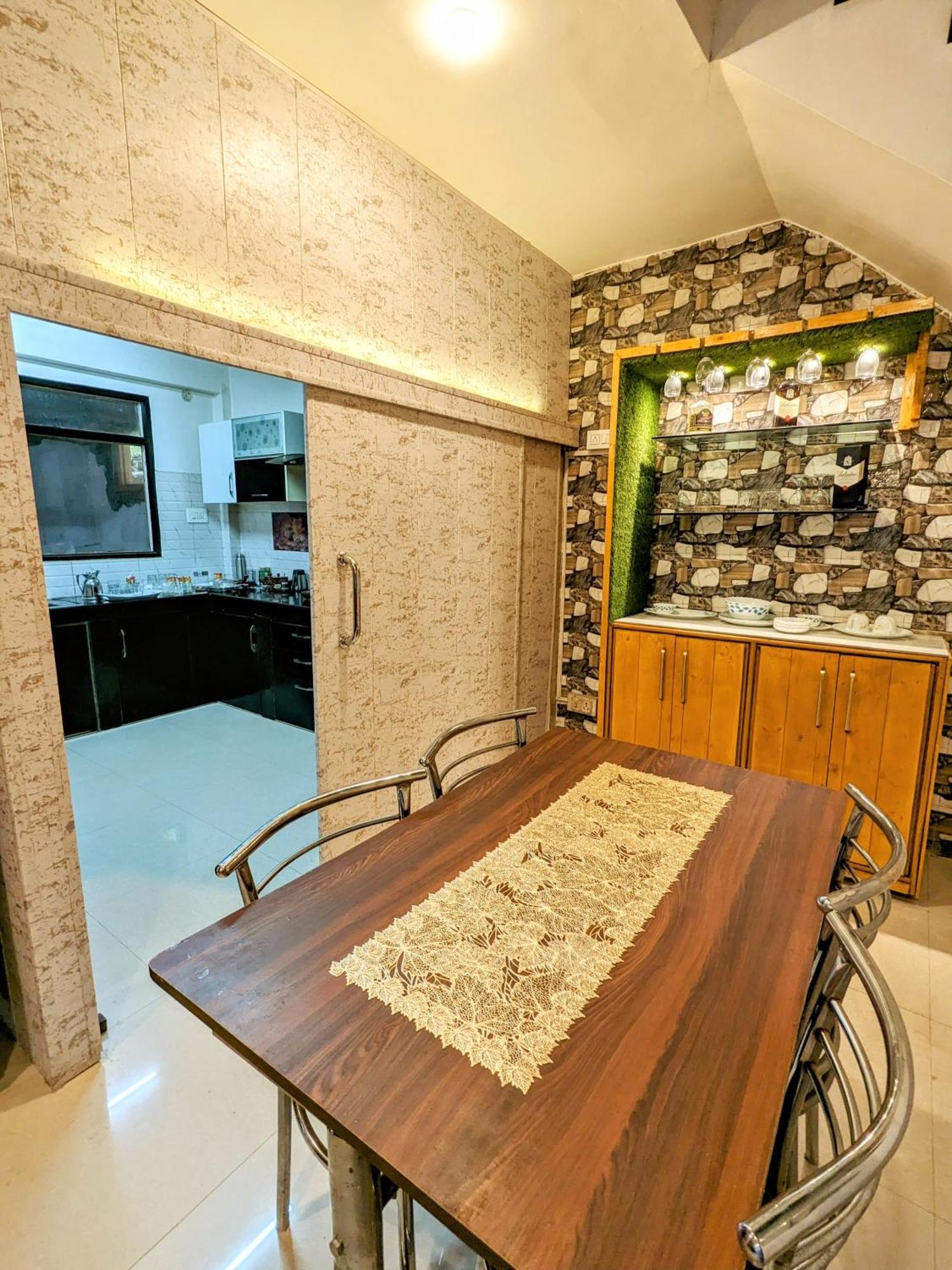 Kavi'S Vacation Homes - Sainj Ngoại thất bức ảnh