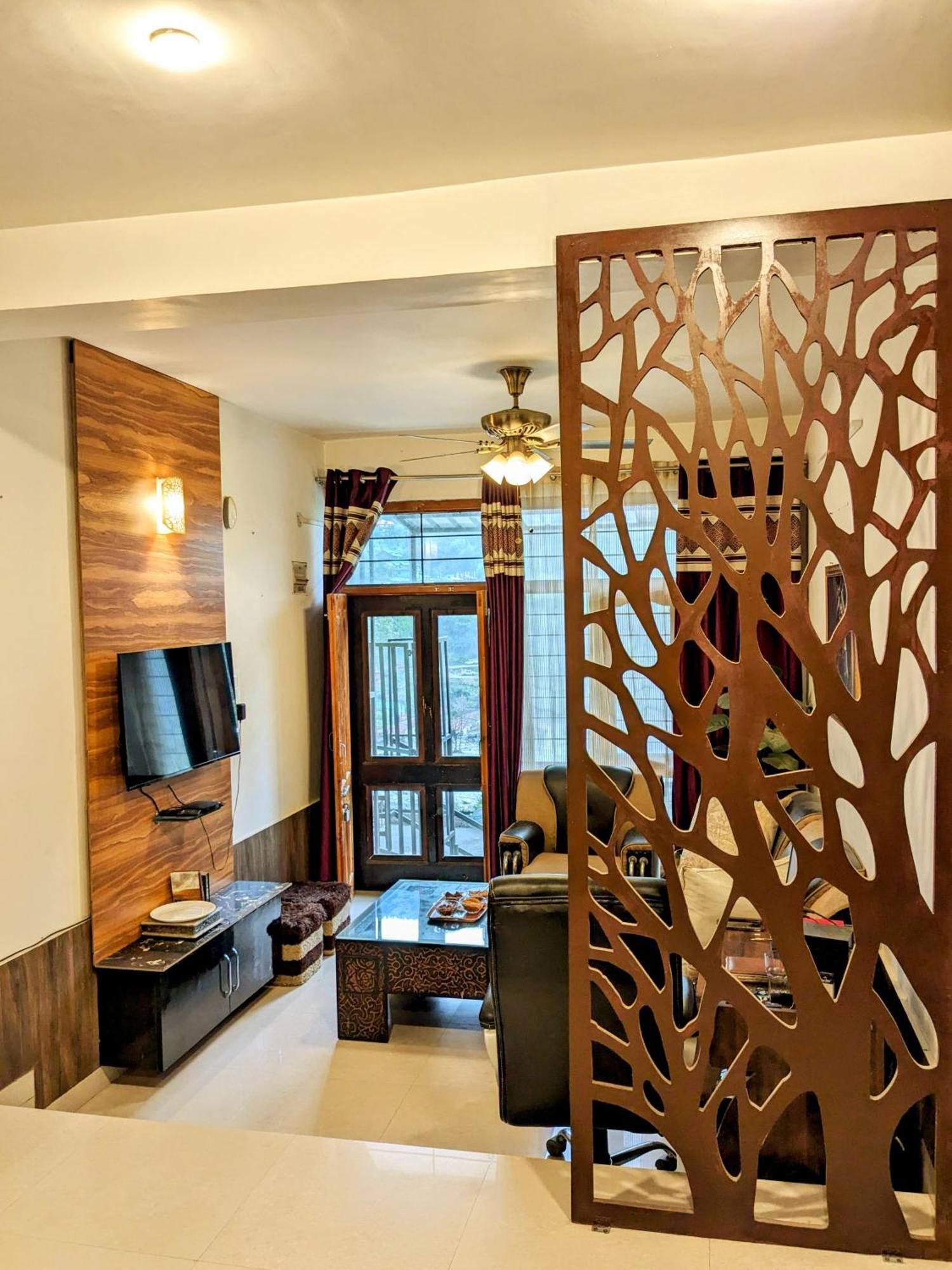 Kavi'S Vacation Homes - Sainj Ngoại thất bức ảnh