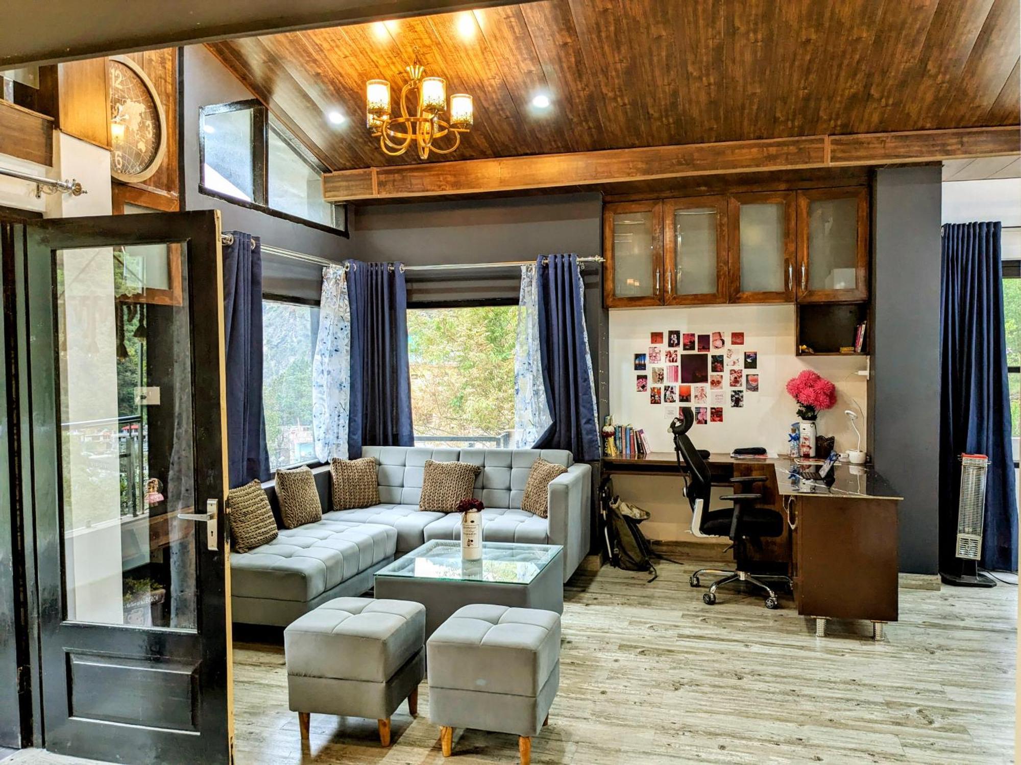 Kavi'S Vacation Homes - Sainj Ngoại thất bức ảnh