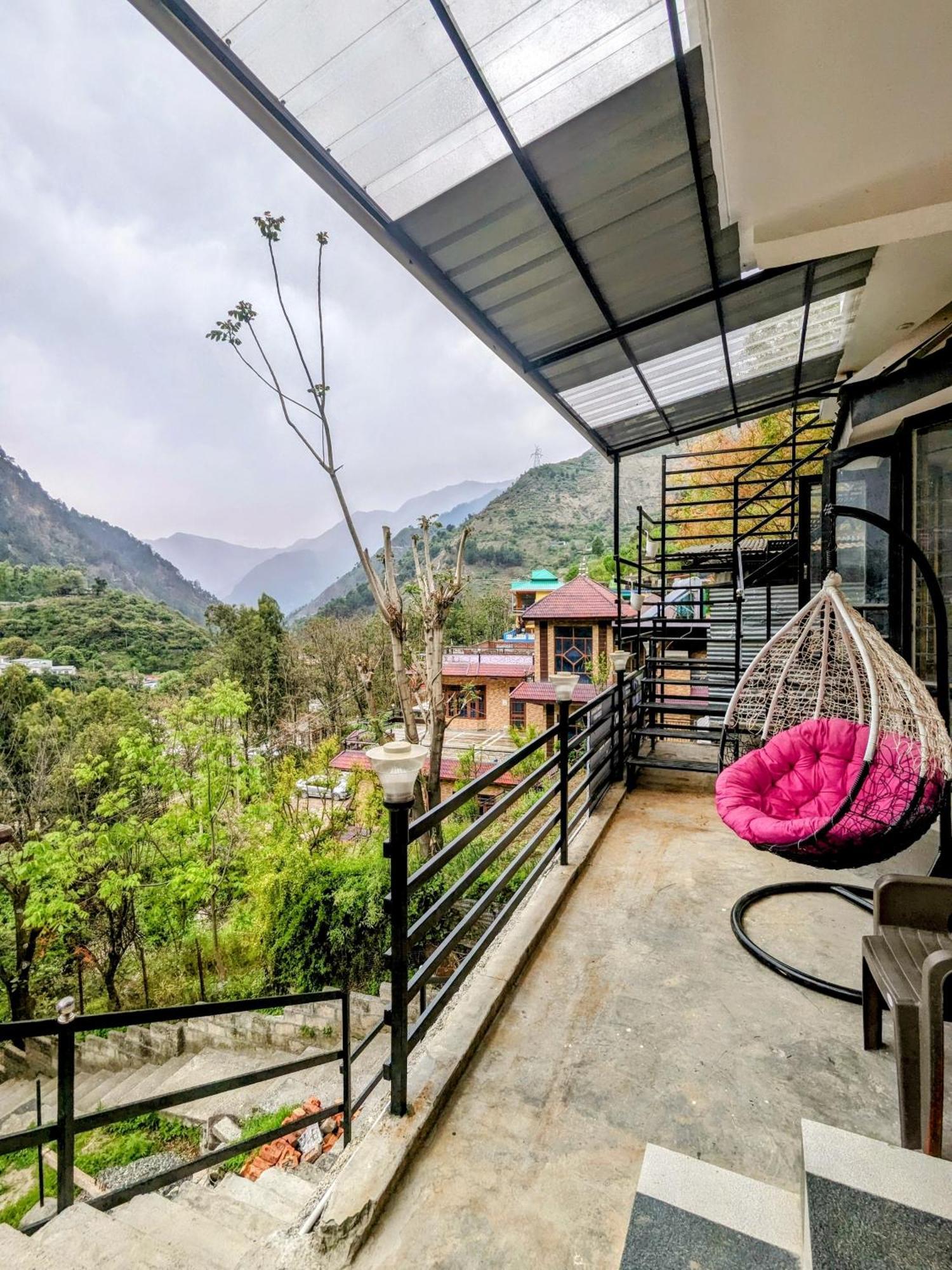 Kavi'S Vacation Homes - Sainj Ngoại thất bức ảnh
