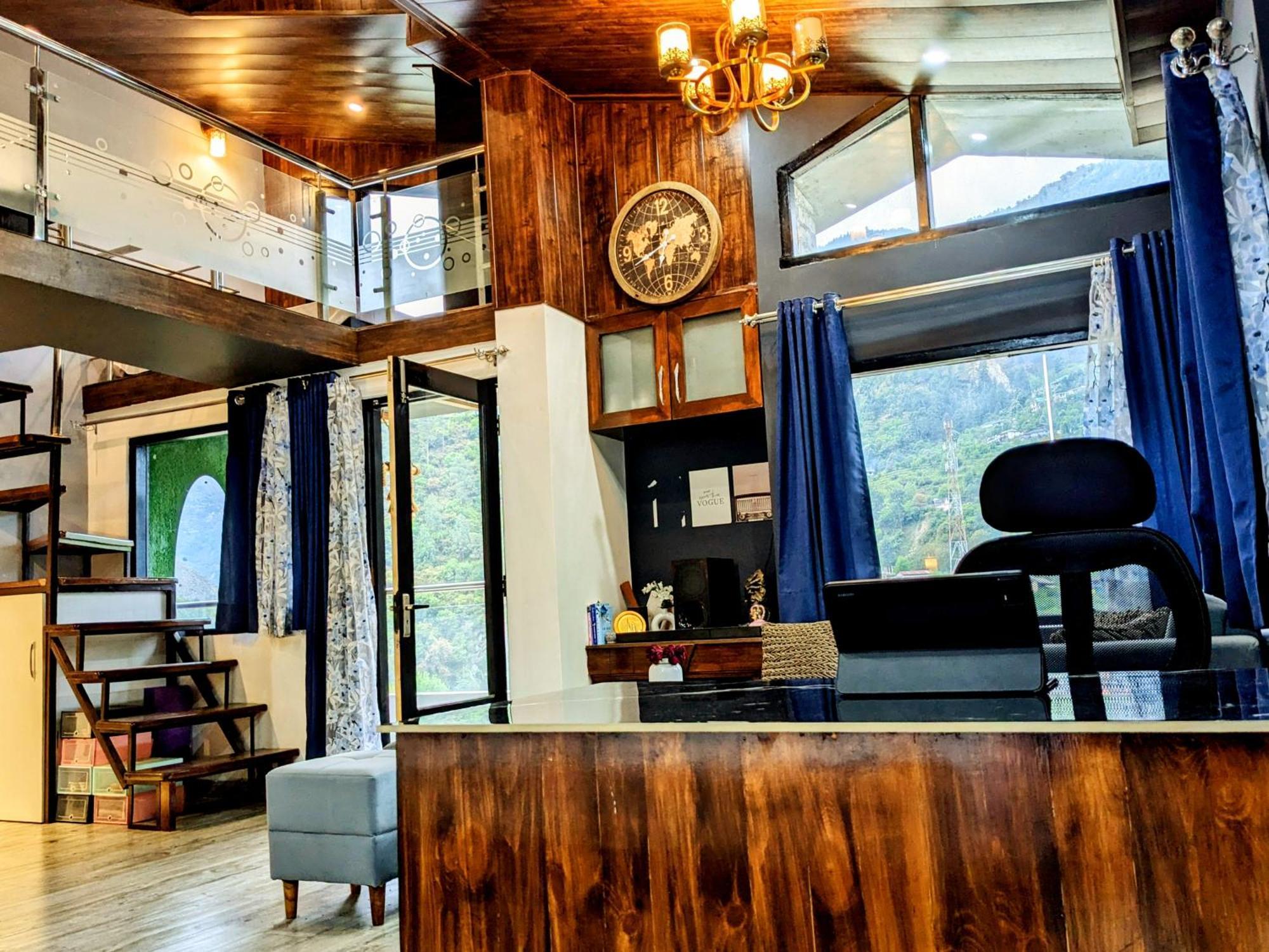 Kavi'S Vacation Homes - Sainj Ngoại thất bức ảnh