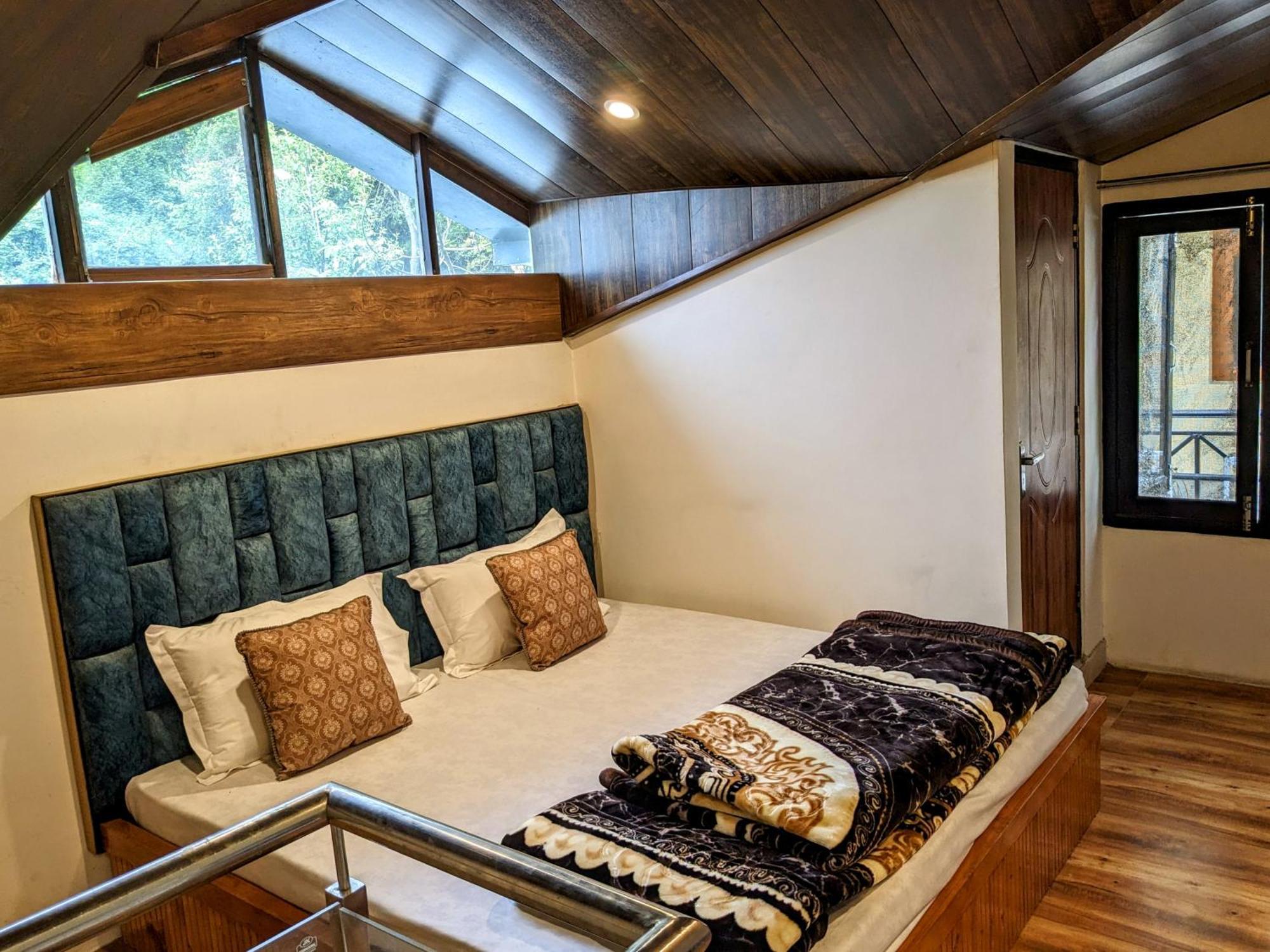 Kavi'S Vacation Homes - Sainj Ngoại thất bức ảnh